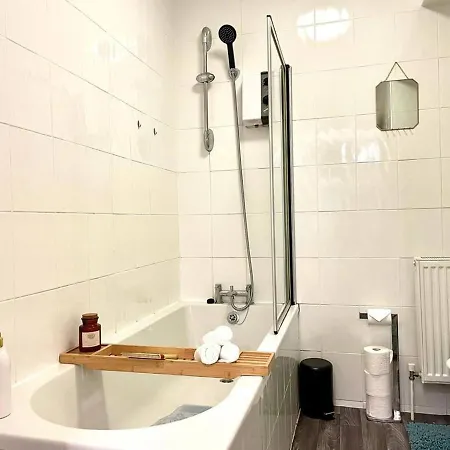 Near Beach 3 Bedroom 公寓
